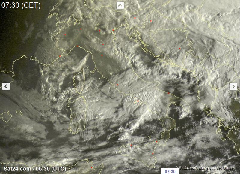 Neve al Centro-Sud, anche a Napoli. Gran gelo su tutta la Penisola - sat24.com