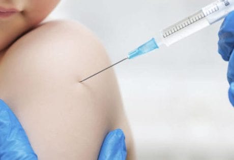 Coronavirus, vaccini over 40: ecco dove si può prenotare e in quali regioni