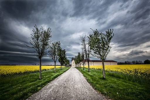 METEO: piogge e temporali pomeridiani, poi maltempo dal weekend - ilcorriere.net METEO: piogge e temporali pomeridiani, poi maltempo dal weekend - ilcorriere.net
