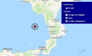 Terremoto oggi Italia 31 maggio 2018, scossa M 2.8 Tirreno meridionale - Dati Ingv