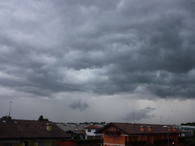 Tempo instabile con piogge e temporali verso il Centro-Sud - ilfriuli.it