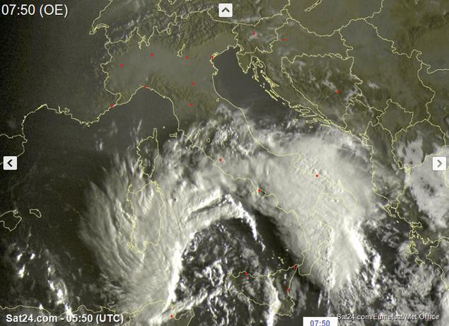 METEO LIVE: Oggi 5 Ottobre Maltempo Al Sud Con Temporali Anche Intensi ...