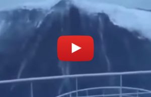 Mare in tempesta