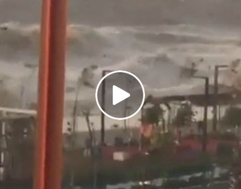 Tempesta nel Mediterraneo: venti oltre i 100 km/h in Turchia, il video Tempesta nel Mediterraneo: venti oltre i 100 km/h in Turchia, il video