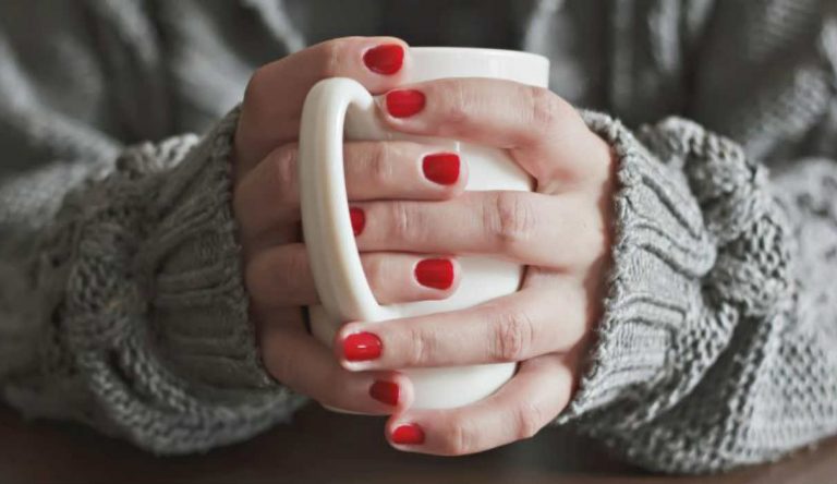 Geloni, sintomi e come prevenirli: ecco alcuni rimedi naturali per curarli