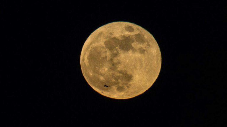 Superluna: ecco quando e dove sarà visibile e come seguire la diretta streaming