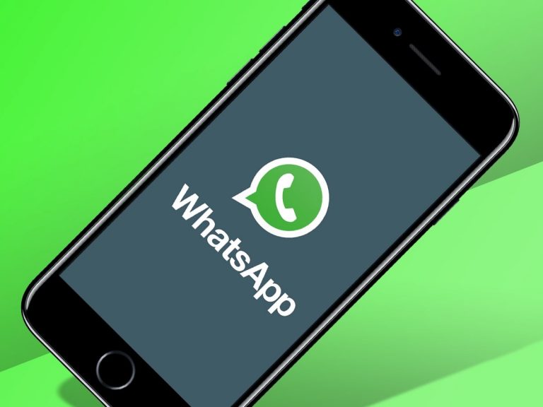 WhatsApp, in arrivo due nuove funzioni: ecco gli aggiornamenti