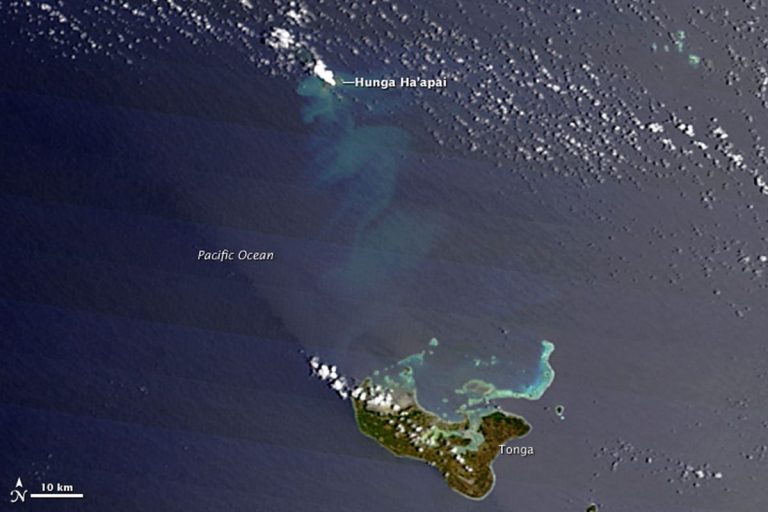 Nuova isola vulcanica: vicino Tonga qualcosa di inaspettato Nuova isola vulcanica: vicino Tonga qualcosa di inaspettato