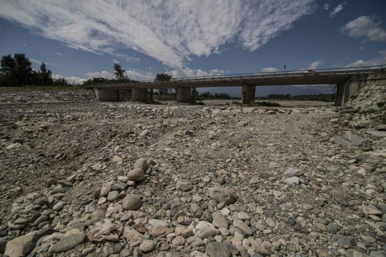 Nord Italia, rischio siccità: situazione al limite, emergenza in vista