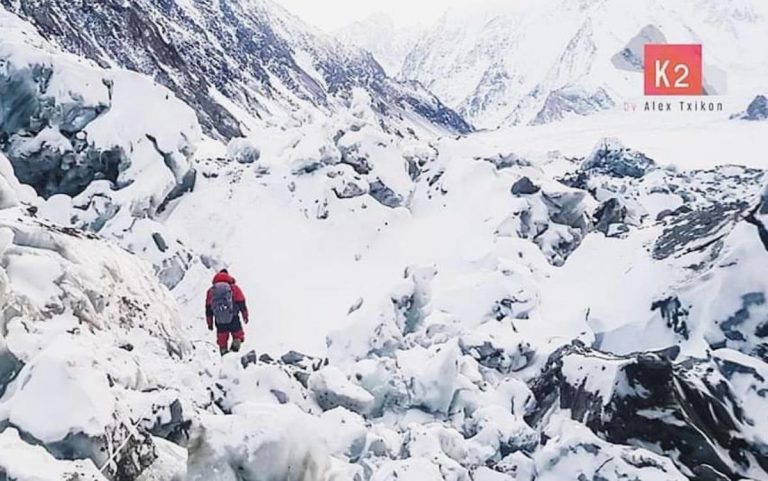 K2, Txikon raggiunge Campo 2: meteo non buono