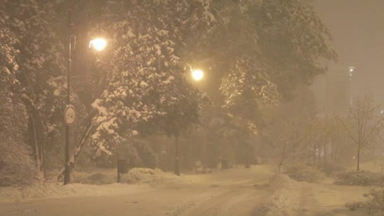Maltempo: nubifragi in arrivo e neve a bassissime quote sull’Italia. Ecco le zone colpite Maltempo: nubifragi in arrivo e neve a bassissime quote sull’Italia. Ecco le zone colpite
