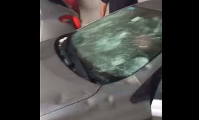 “La grandinata sta distruggendo le automobili”: danni e disagi in autostrada. Il video-racconto di quanto accaduto