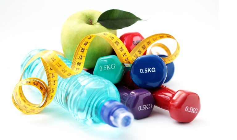 Perdere peso, dimagrire è più facile con la dieta o lo sport?