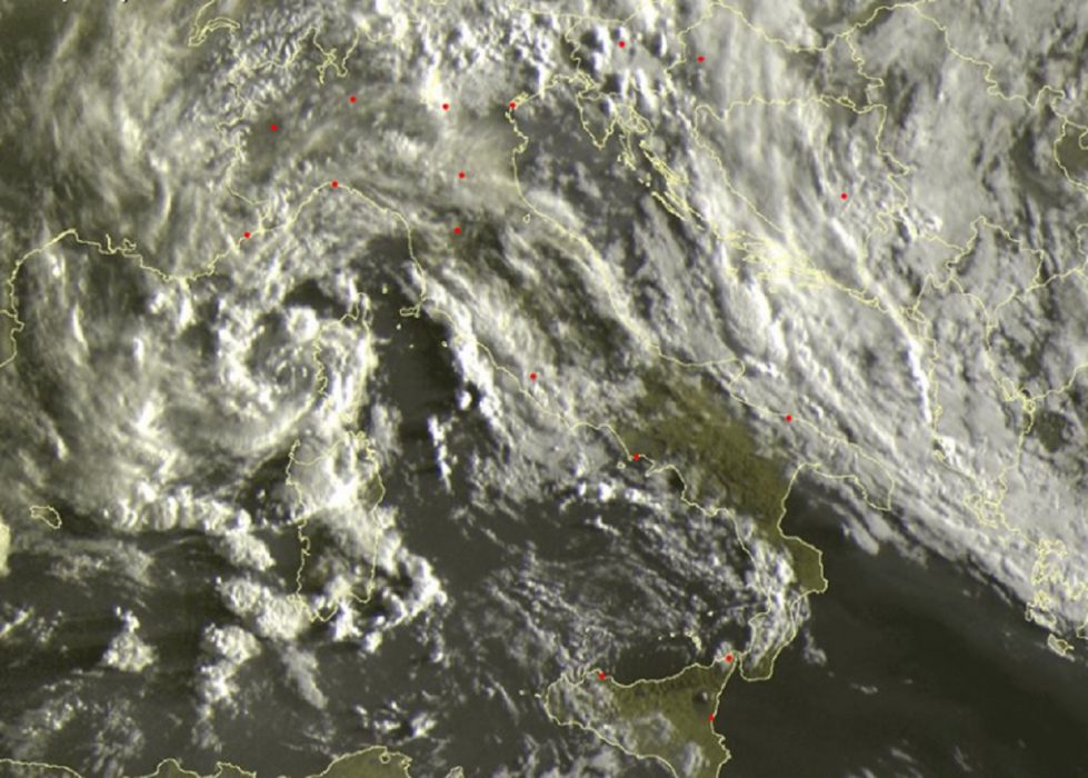 Immagine satellitare dell' ultima ora, Mercoledì 10 Aprile 2019. Fonte sat24.com