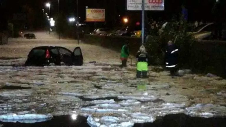 Maltempo, Protezione Civile emette importantissimo comunicato. Potente burrasca e neve sull’Italia Maltempo, Protezione Civile emette importantissimo comunicato. Potente burrasca e neve sull’Italia