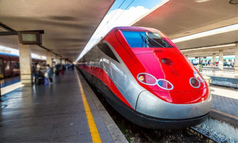 Sciopero treni venerdì 17 maggio 2019: meteo, info stop Trenitalia, Trenord e Italo