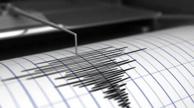 Intensa scossa di terremoto avvertita poco fa dalla popolazione, epicentro poco a nord delle Filippine. Dati ufficiali