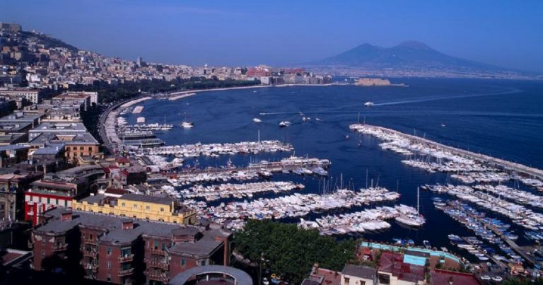 METEO NAPOLI: torna il sole e aumentano le temperature sulla città partenopea