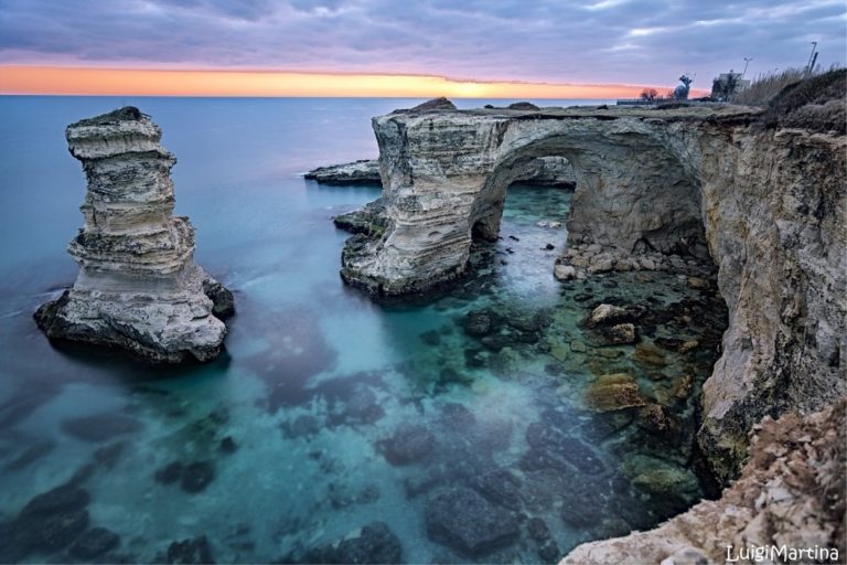 Salento, immortalato lo spettacolo dei ‘Sarcofagi del Re’