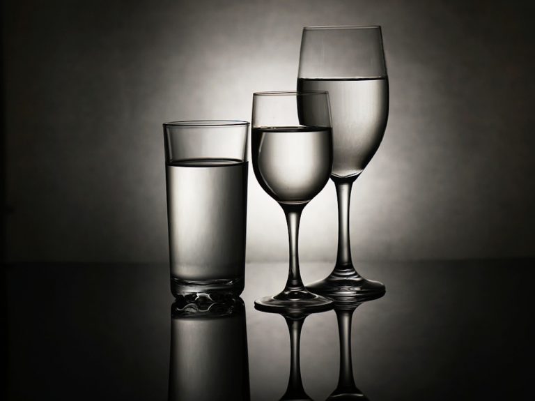 Dieta degli 8 bicchieri d’acqua, come perdere 4 kg in 7 giorni | Il menu Dieta degli 8 bicchieri d’acqua, come perdere 4 kg in 7 giorni | Il menu