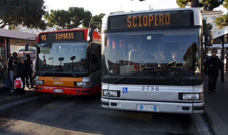 Sciopero trasporti Roma oggi, martedì 25 giugno 2019: info e orari stop mezzi Atac. Previsioni meteo