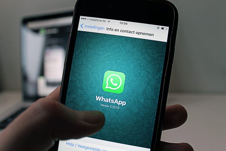 WhatsApp, il metodo per inviare immagini con la qualità originale