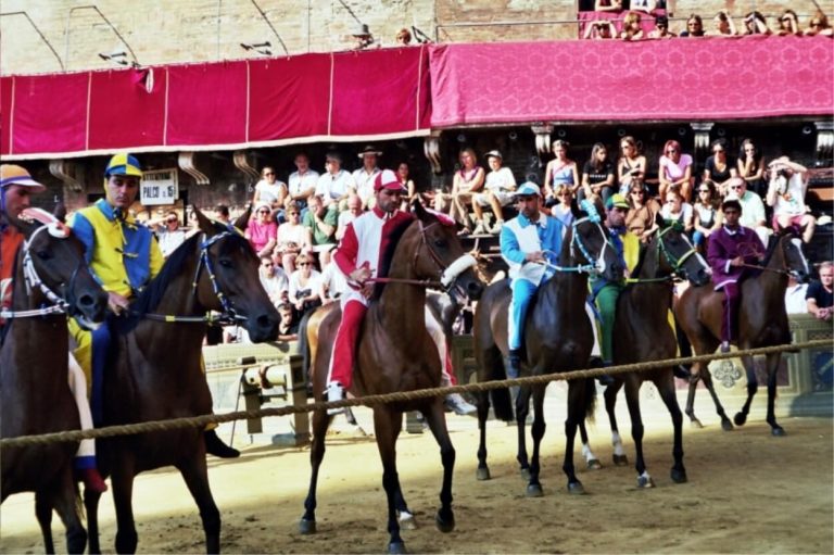 Palio di Siena 2019, risultato: vince la Giraffa in rimonta