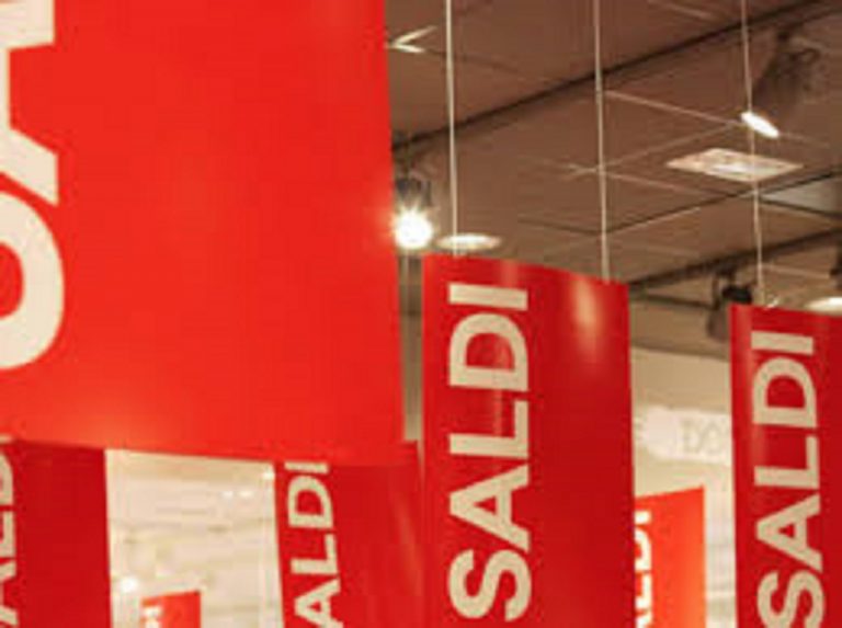 Calendario saldi estivi 2019, quando cominciano e quando finiscono regione per regione. I consigli del Codacons per evitare truffe / Previsioni meteo Calendario saldi estivi 2019, quando cominciano e quando finiscono regione per regione. I consigli del Codacons per evitare truffe / Previsioni meteo
