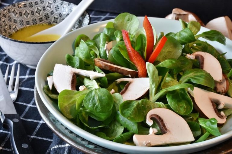 La rucola fa bene al cuore e abbassa la pressione, lo dice uno studio