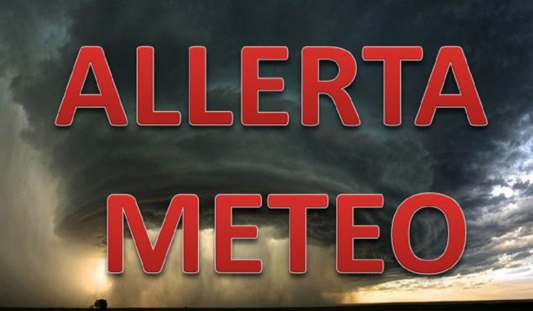 La Protezione Civile sta diffondendo la nuova allerta meteo: nubifragi stanno per abbattersi su molte città. Lista completa