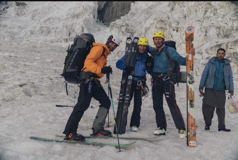 Cala Cimenti: “Ho tolto gli sci nel traverso” | Sul Gasherbrum I vetta per un team sudcoreano Cala Cimenti: “Ho tolto gli sci nel traverso” | Sul Gasherbrum I vetta per un team sudcoreano