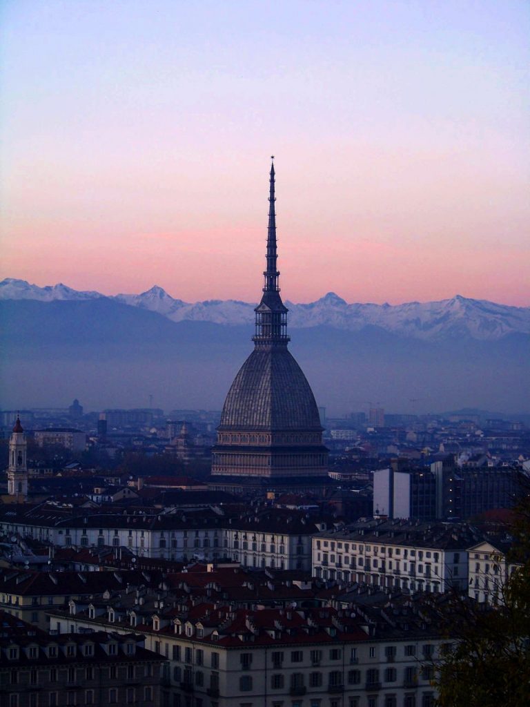 Meteo Torino: l’Anticiclone rinforza, ma attenzione ai temporali. I dettagli Meteo Torino: l’Anticiclone rinforza, ma attenzione ai temporali. I dettagli