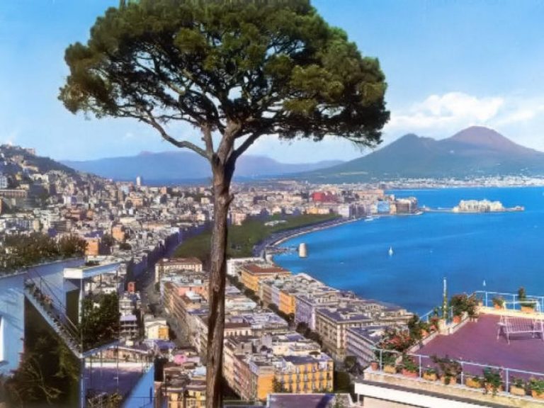 Meteo Napoli: è arrivato l’Anticiclone africano. Forte stabilità in settimana, variabile nel week-end. Tutte le previsioni Meteo Napoli: è arrivato l’Anticiclone africano. Forte stabilità in settimana, variabile nel week-end. Tutte le previsioni