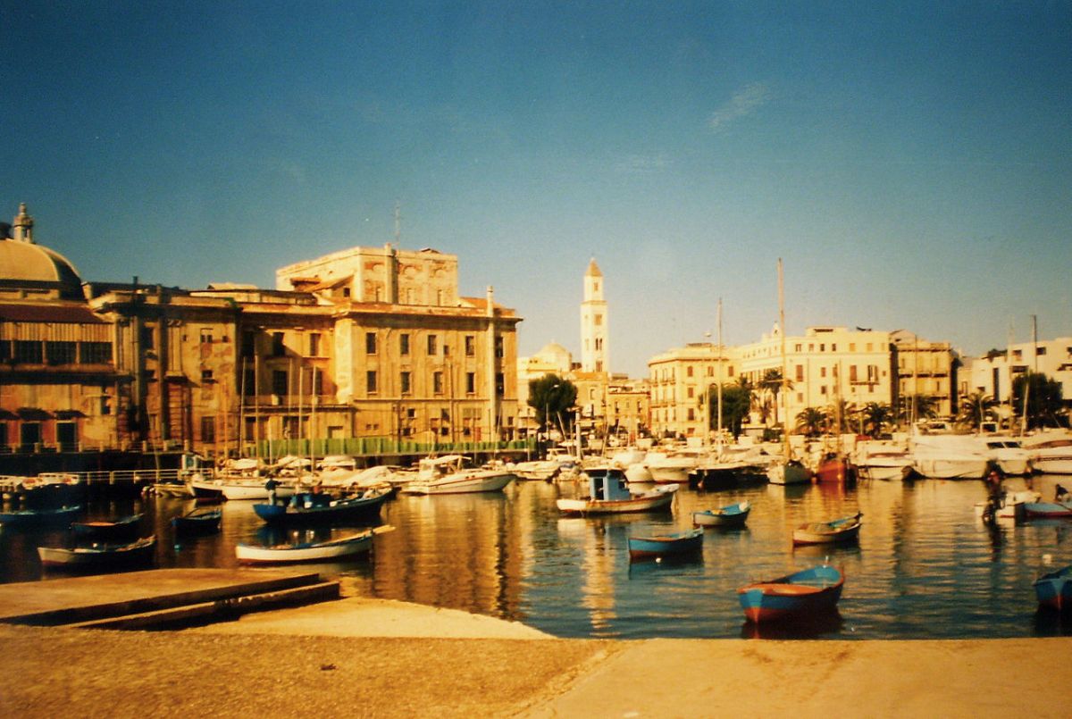 Meteo Bari Dopo Il Break Arriva L Anticiclone Con Temperature In meteo-bari-dopo-il-break-arriva-l-anticiclone-con-temperature-in