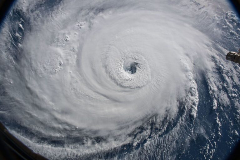 METEO – URAGANO GRACE provoca 8 morti nel MESSICO, nelle prossime ore HENRI raggiungerà gli STATI UNITI orientali METEO – URAGANO GRACE provoca 8 morti nel MESSICO, nelle prossime ore HENRI raggiungerà gli STATI UNITI orientali
