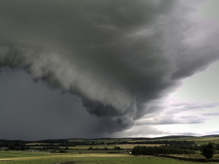 METEO SETTEMBRE – Torna in pista l’ipotesi MALTEMPO, ecco l’evoluzione proposta da GFS METEO SETTEMBRE – Torna in pista l’ipotesi MALTEMPO, ecco l’evoluzione proposta da GFS