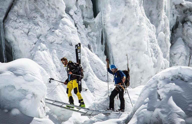 K2 – Invernale: Nirmal Purja sempre più deciso ad esserci; Bergiel presenta la sua squadra per Everest con gli sci.