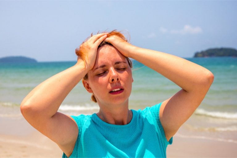 Caldo estremo, se stai assumendo questi farmaci rischi la disidratazione: ecco i rischi che si corrono