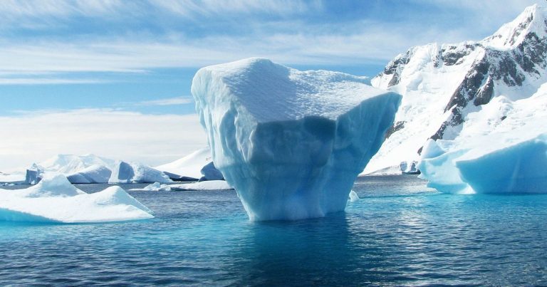 L’esperto russo avvisa: situazione critica, il permafrost rischia di scomparire nel giro di pochissimi anni. Ecco cosa sta accadendo.I dettagli