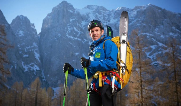 Davo Karnicar muore tagliando la legna; aveva sciato l’Everest. Primi tentativi sul Manaslu Davo Karnicar muore tagliando la legna; aveva sciato l’Everest. Primi tentativi sul Manaslu