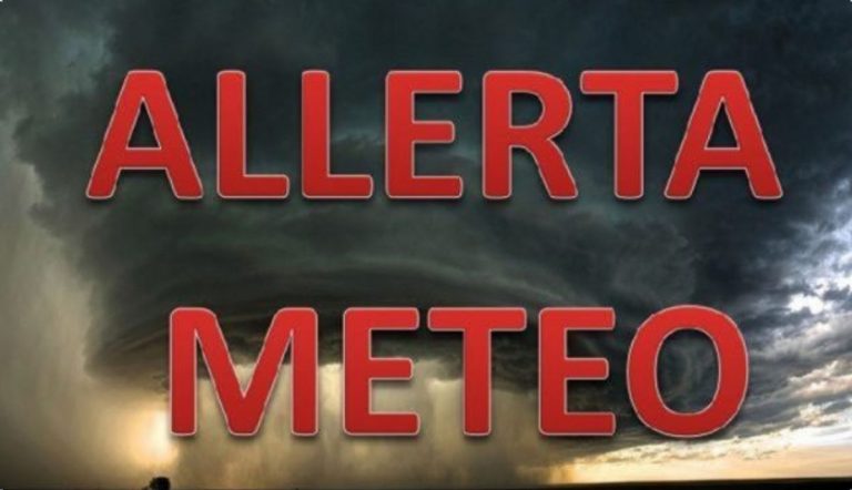 MALTEMPO – Pericolo NUBIFRAGI, scuole CHIUSE per ALLERTA METEO diramata dalla Protezione Civile, ecco le città interessate