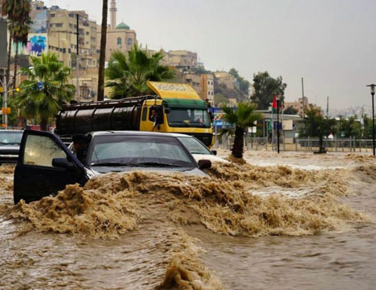 METEO – GRAVI INONDAZIONI e frane in EGITTO, almeno 7 le vittime