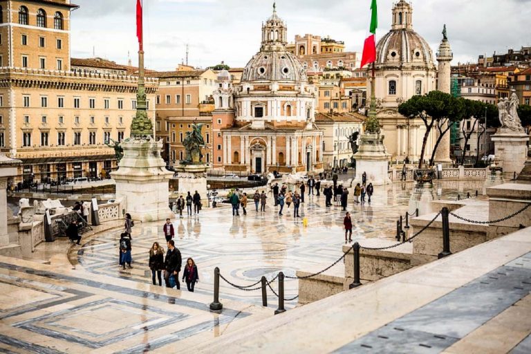 METEO – atlantico scatenato, clima via via più freddo in ITALIA con neve a quote sempre più basse nei primi giorni di novembre METEO – atlantico scatenato, clima via via più freddo in ITALIA con neve a quote sempre più basse nei primi giorni di novembre