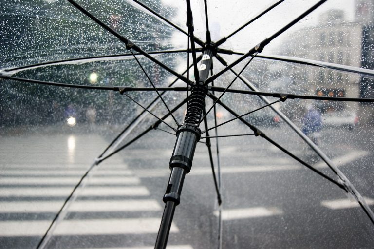 METEO ROMA – Qualche accenno a schiarite nel pomeriggio, ma il MALTEMPO torna presto sulla Capitale, ecco quando