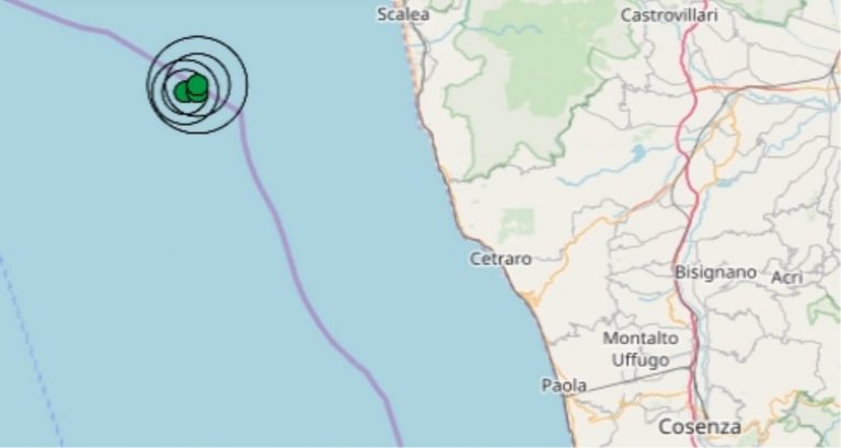 Terremoto in Calabria oggi, 16 novembre 2019: scossa M 3.7 sul Mar Tirreno Meridionale | Dati INGV Terremoto in Calabria oggi, 16 novembre 2019: scossa M 3.7 sul Mar Tirreno Meridionale | Dati INGV