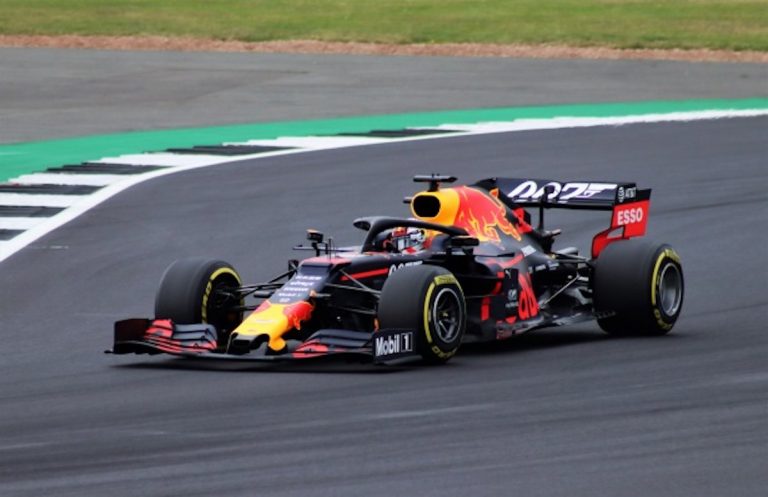 Risultati Formula 1, GP Brasile F1 2019: incidente Leclerc-Vettel nel finale!!! Vince Verstappen