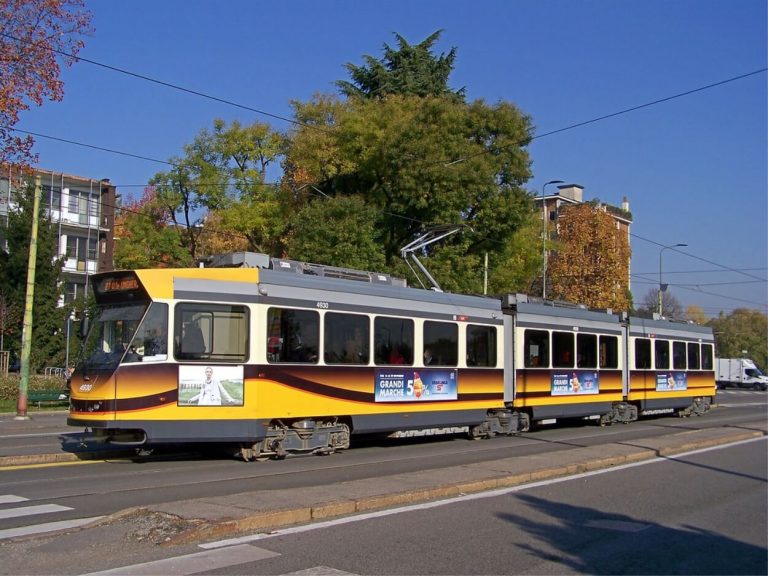 Sciopero mezzi pubblici Milano ATM-Trenord domani 28 novembre 2019: info e orari stop bus, tram e treni