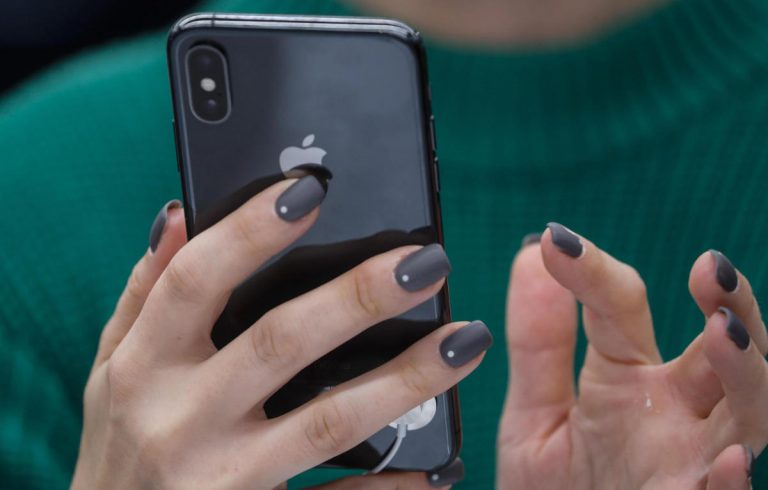 iPhone 12, i produttori dei display: caratteristiche e uscita, le indiscrezioni iPhone 12, i produttori dei display: caratteristiche e uscita, le indiscrezioni