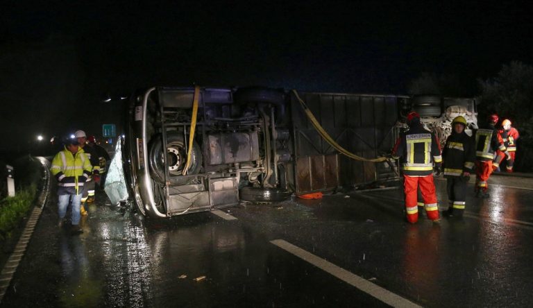 L’autobus si è ribaltato in Messico: ci sono almeno 13 morti e 40 feriti – VIDEO L’autobus si è ribaltato in Messico: ci sono almeno 13 morti e 40 feriti – VIDEO