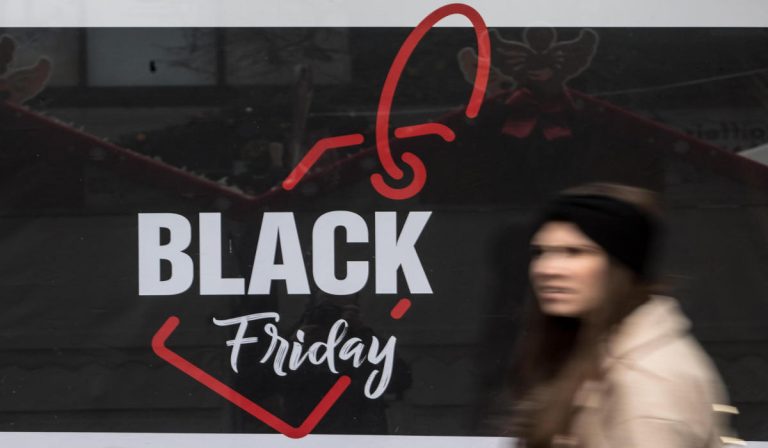 Offerte Black Friday 2019, i migliori sconti e promozioni su telefonia mobile e smartphone iPhone, Samsung, Huawei